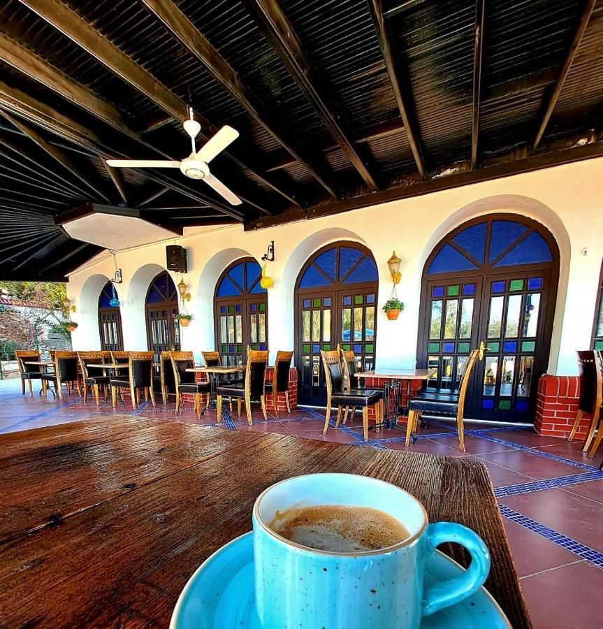Altinsaray Hotel Kuşadası Ngoại thất bức ảnh