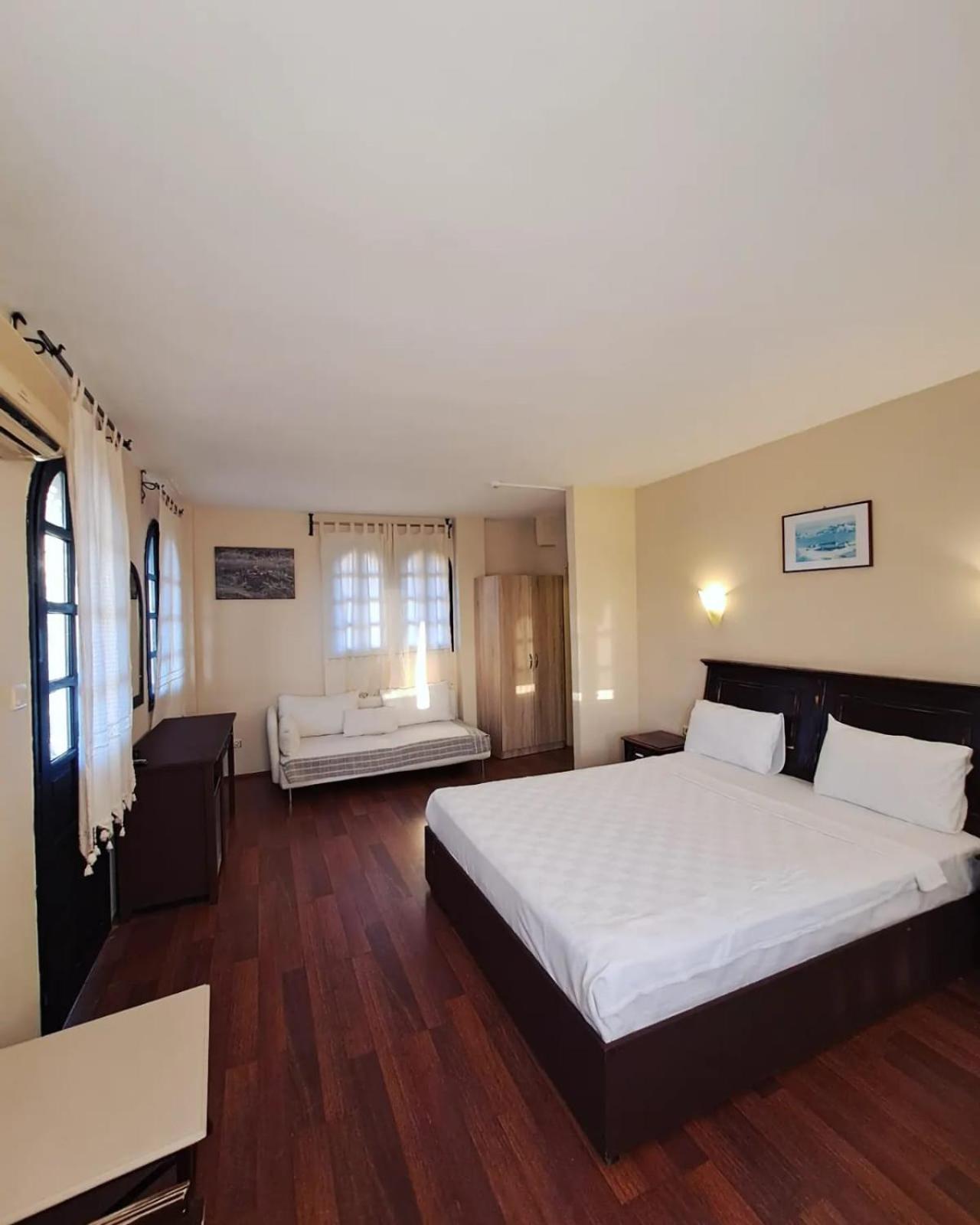 Altinsaray Hotel Kuşadası Ngoại thất bức ảnh